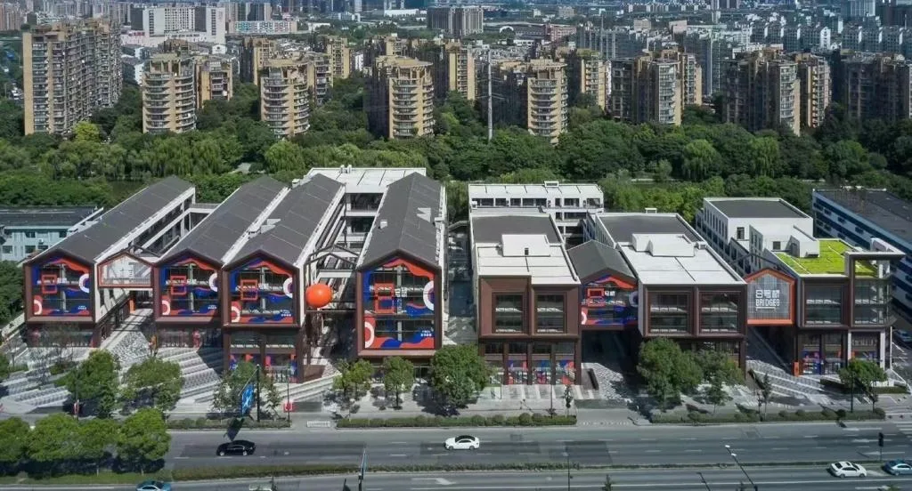 BIM建筑|打开脑洞、创意回路——8号桥沈半路文创办公园区改造 / 予舍予筑