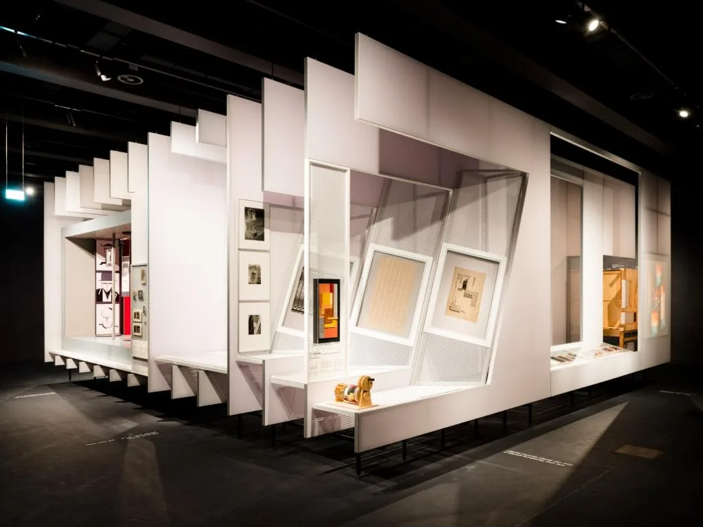 BIM建筑|德绍包豪斯博物馆 / Addenda Architects