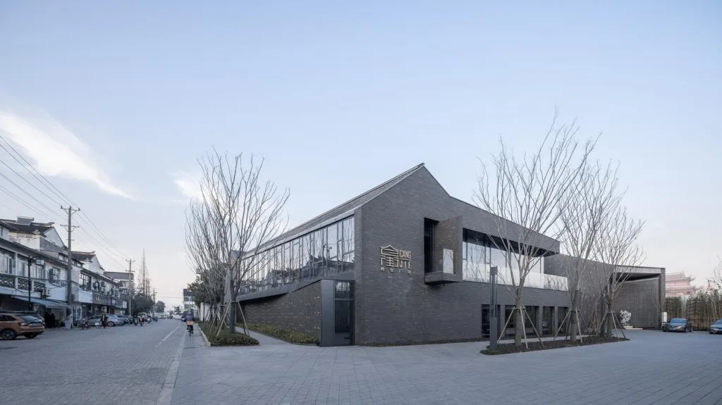 BIM建筑|苏州“狮子口”遗址环境保护与扩建 / 上海日清