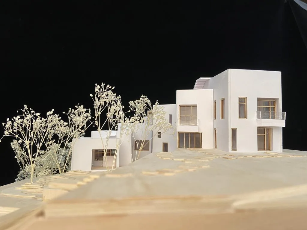 BIM建筑|高山流水 松林里的红色石屋 / 素建筑设计事务所
