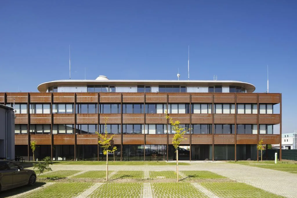 BIM建筑|捷克POHL总部 / Rusina Frei Architekti