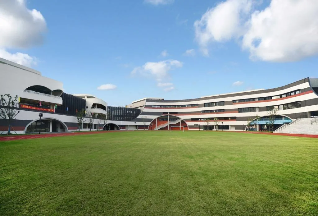 BIM建筑|苏州科技城天佑实验小学及幼儿园 / BAU