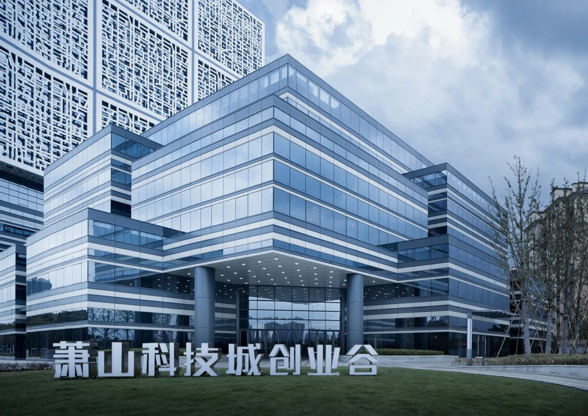 BIM建筑|“能量魔方” 萧山科技城创业谷 / 浙江大学建筑设计研究院有限公司