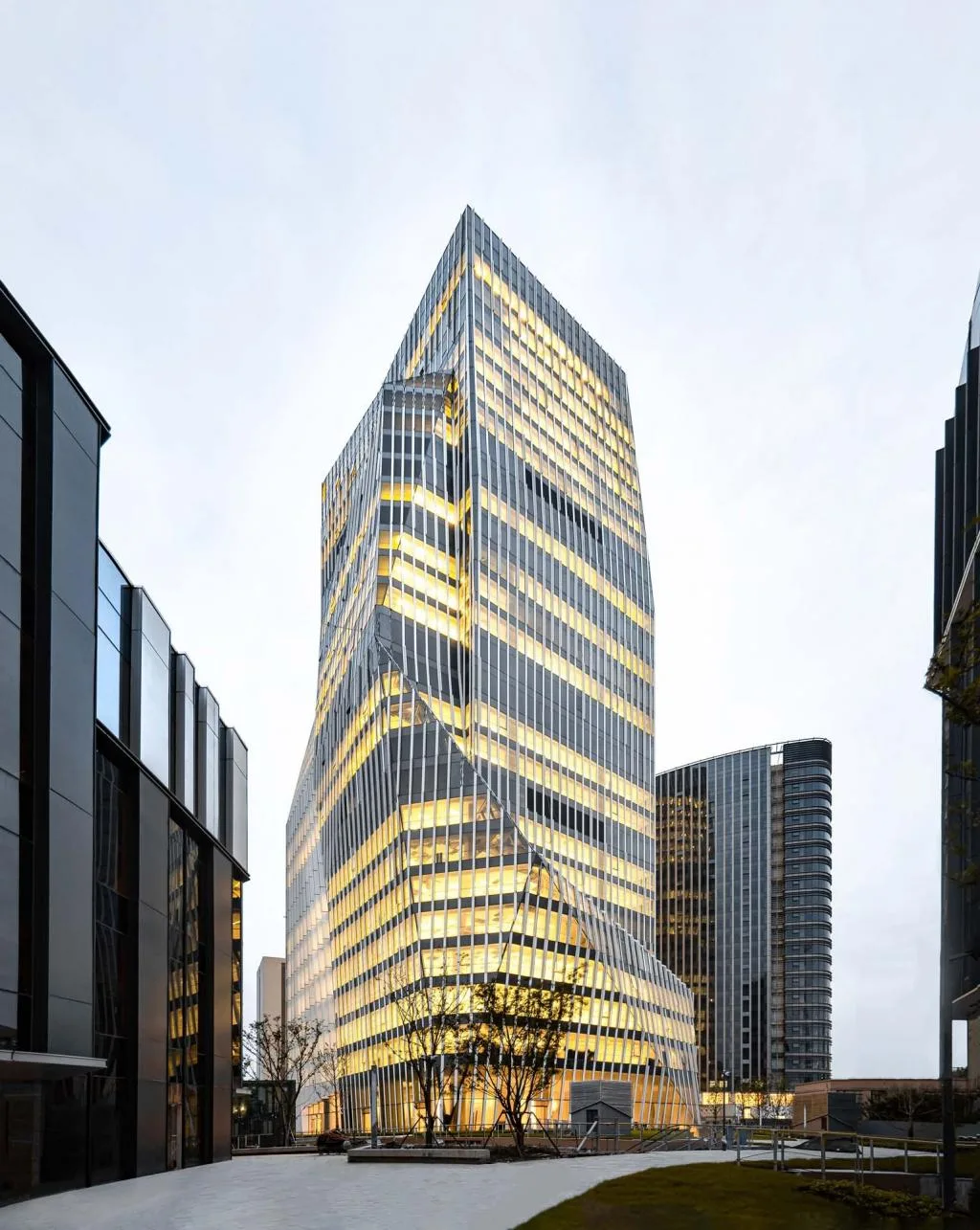 BIM建筑|上海长宁国际发展广场 / Aedas