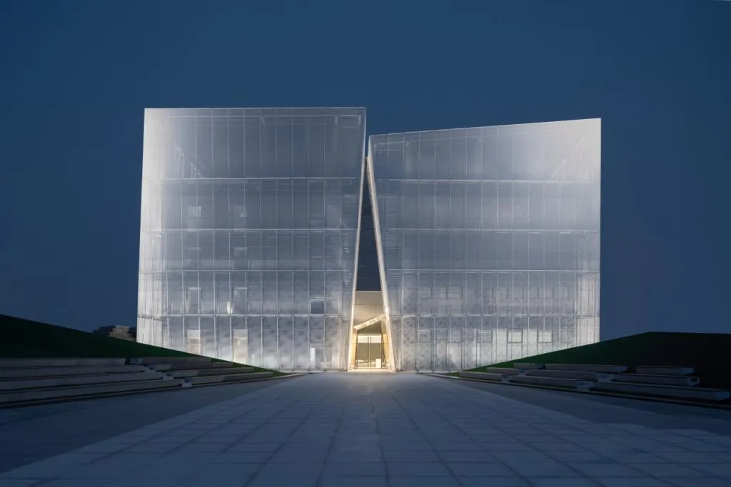 BIM建筑|大道非形-不受风格约束的建筑 / aoe事建组的建筑实践之路