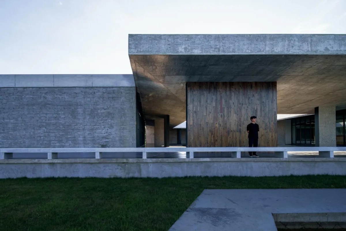 BIM建筑|石湾猪舍里展厅 / 其实建筑事务所 BIM建筑|石湾猪舍里展厅 / 其实建筑事务所