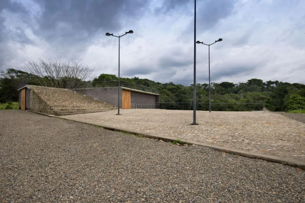 BIM建筑|墨西哥塔帕丘拉社会援助中心 / Laboratorio de Acupuntura Urbana