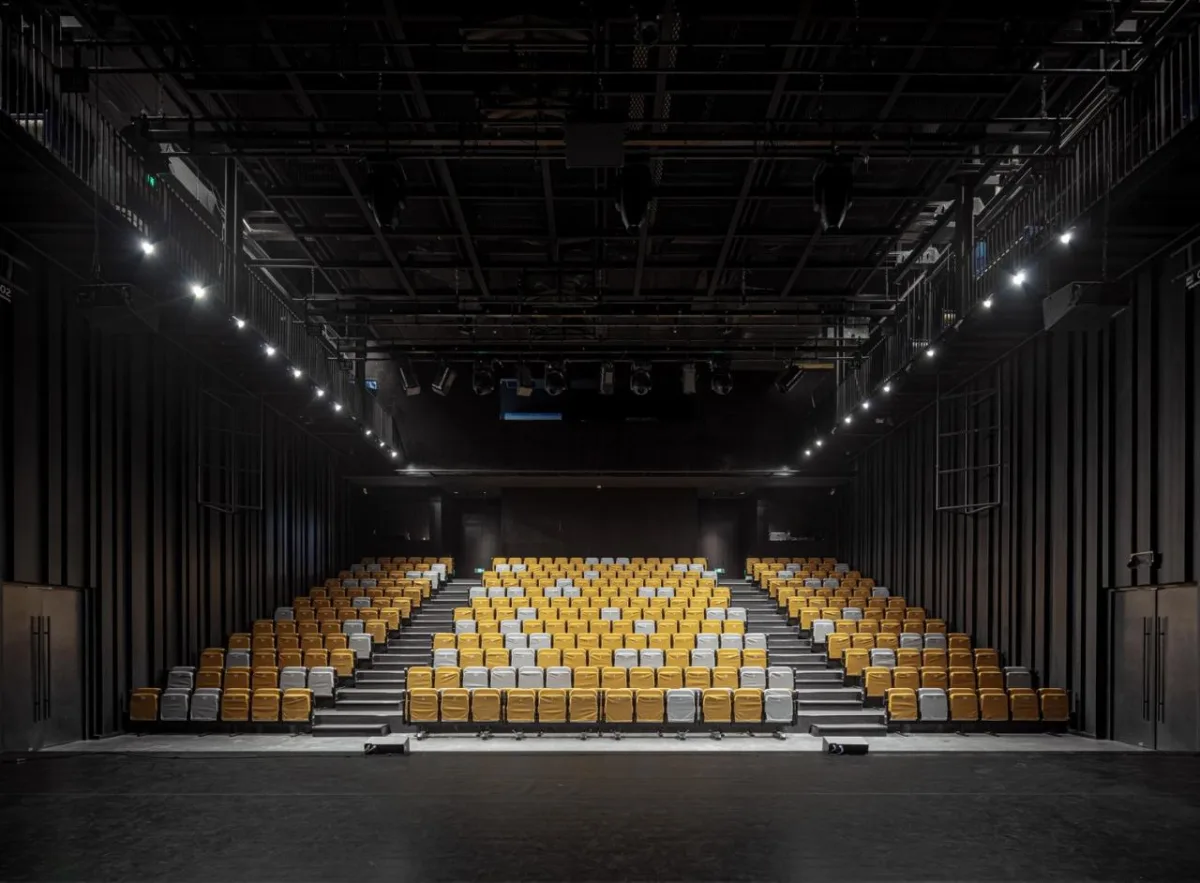 BIM建筑|阿那亚剧场 Aranya Theatre / 迹·建筑事务所（TAO）