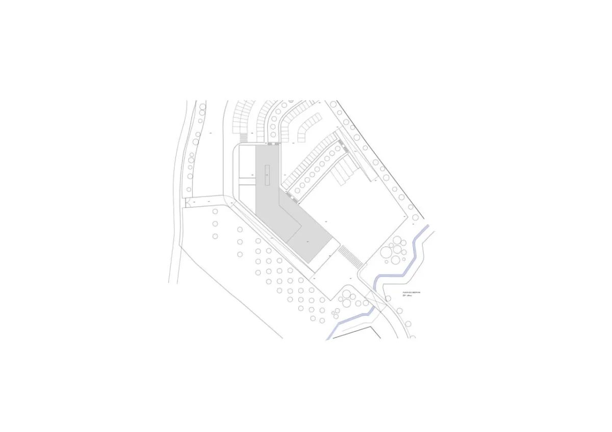 BIM建筑|AOC 商务中心 / mube arquitectura