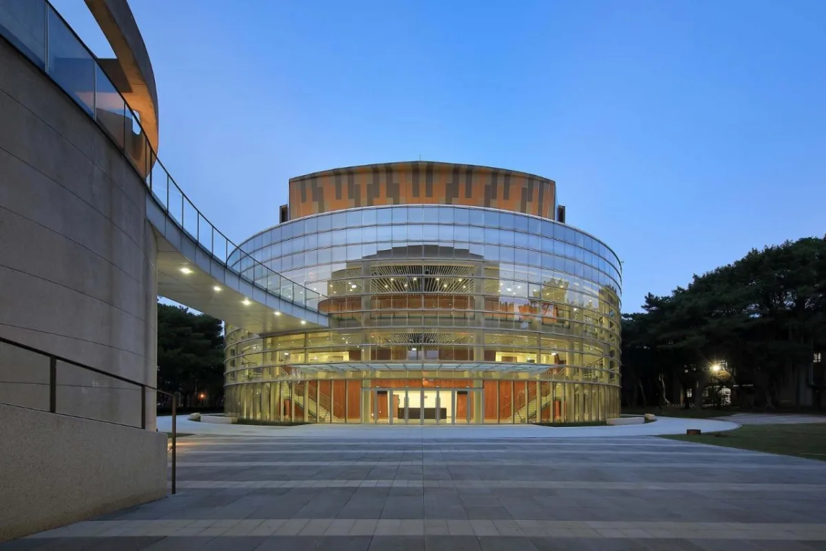 BIM建筑|台湾中央大学多功能大礼堂 / 潘冀联合建筑师事务所