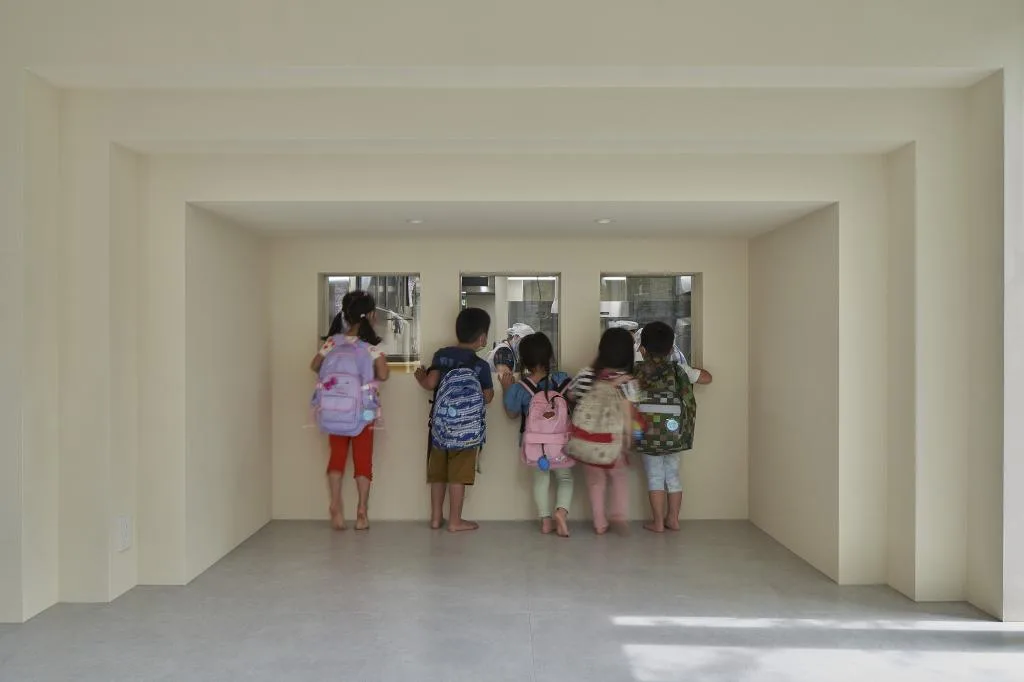 BIM建筑|巨构与小人儿，筑紫森林幼儿园 / UID Architects