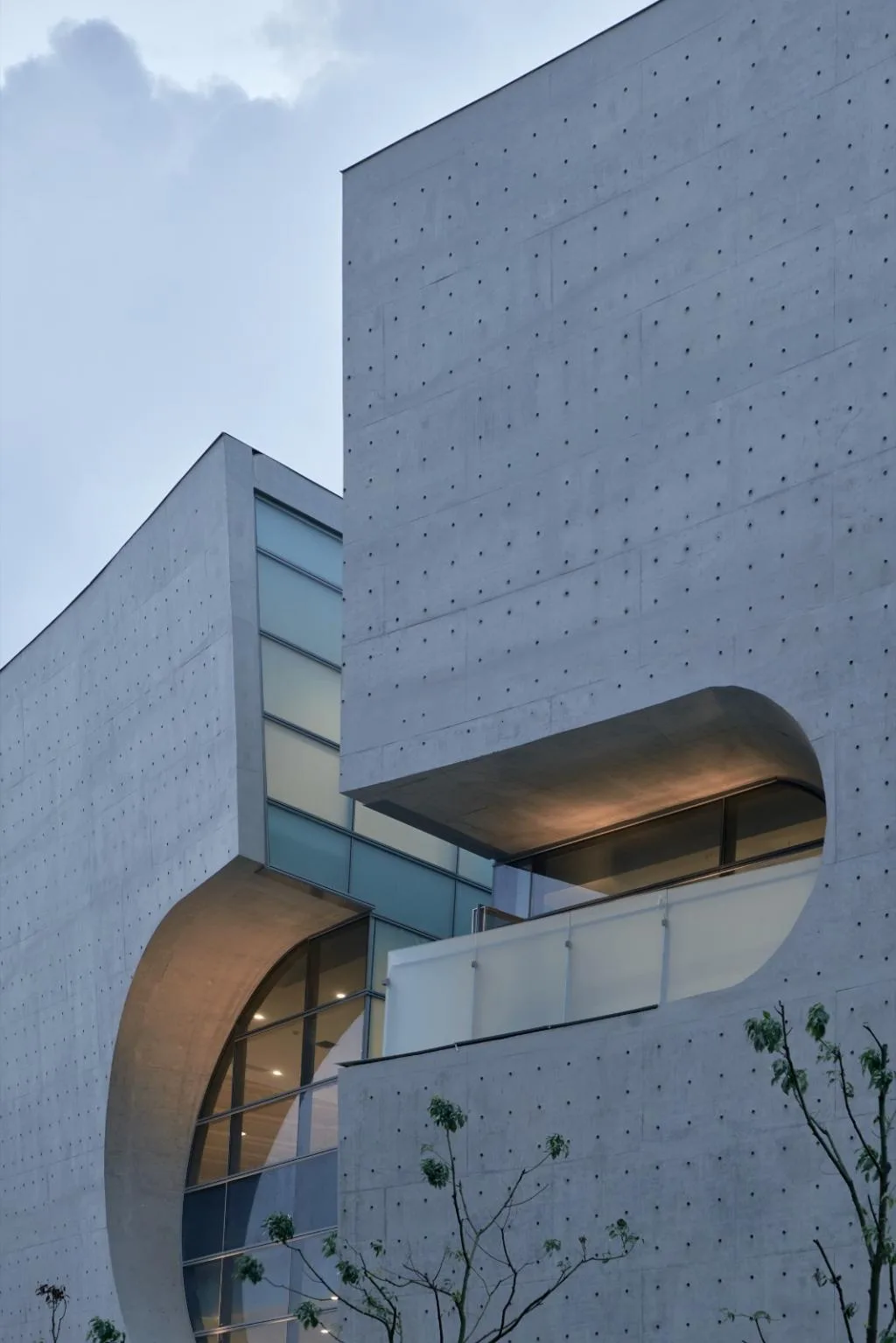 BIM建筑|上海中粮南桥半岛文体中心与医疗服务站 / Steven Holl Architects