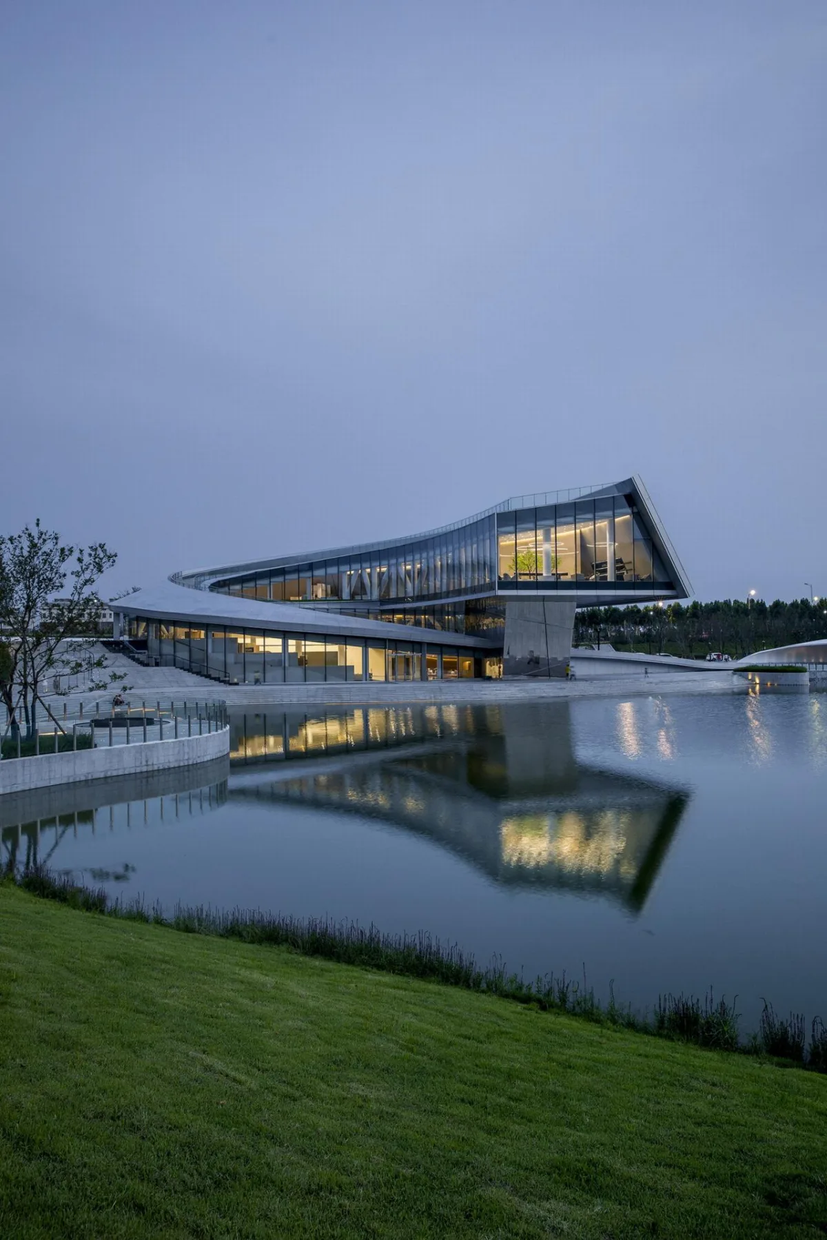 BIM建筑|眺望泰山的窗口：泰山佑游客中心 | line+WORK