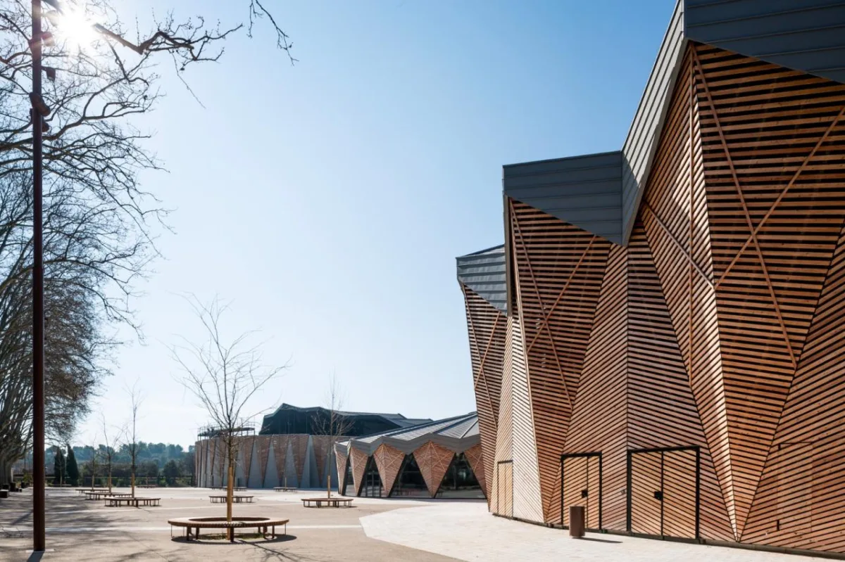 BIM建筑|马戏团式建筑，Domaine de Bayssan 剧院 / K architectures