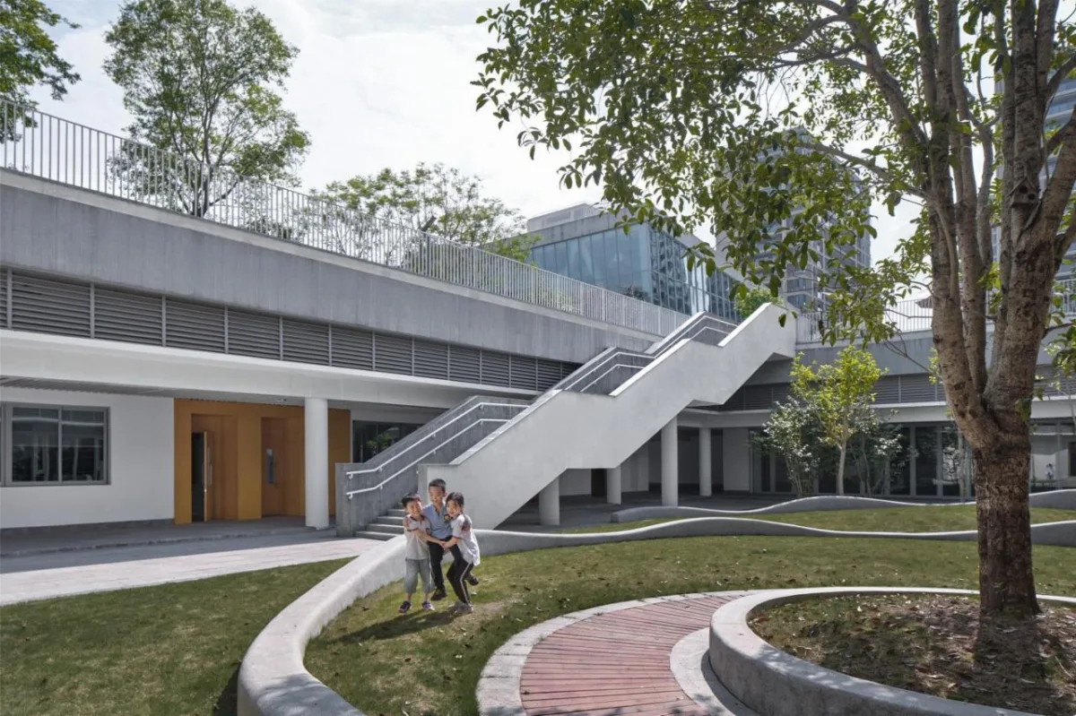 BIM建筑|重庆两江人民小学：在大自然里勇敢冒险 / gad