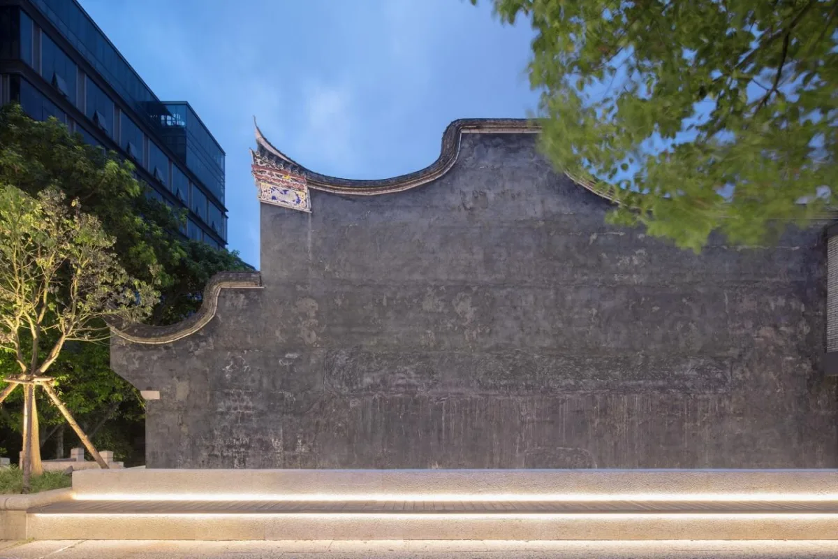 BIM建筑|时代共生：朱紫坊历史古厝中的“现代白” / 平衡空间设计
