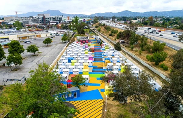 BIM建筑|莱勒工作室为无家可归者建造微型住宅村