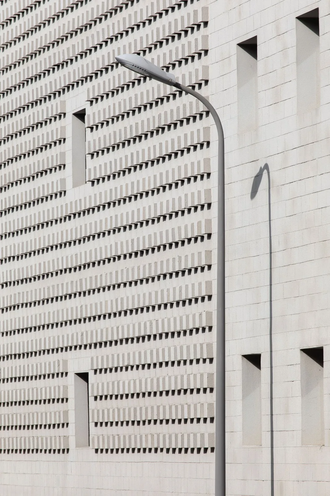 BIM建筑|和椿科技二号厂房 / 张朋千建筑事务所