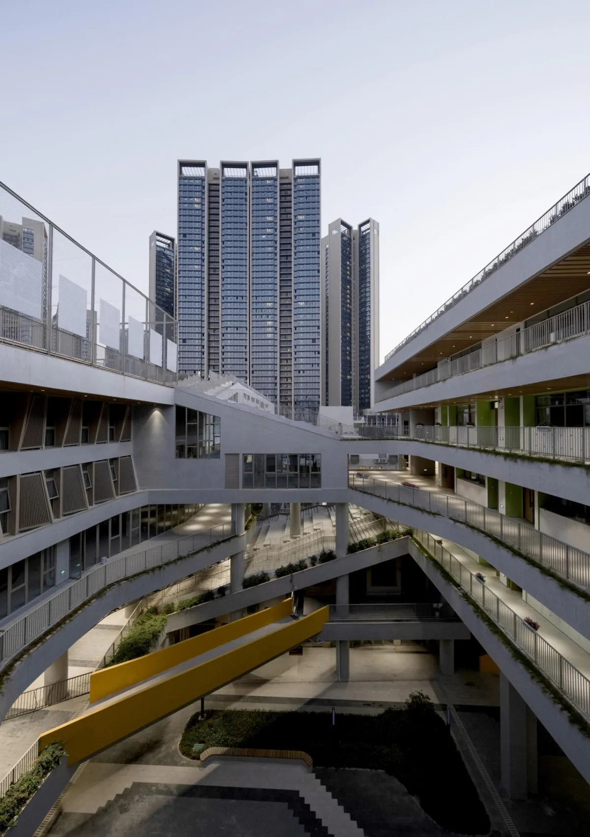 BIM建筑|深圳市宝安区上星学校 / 第伍建筑
