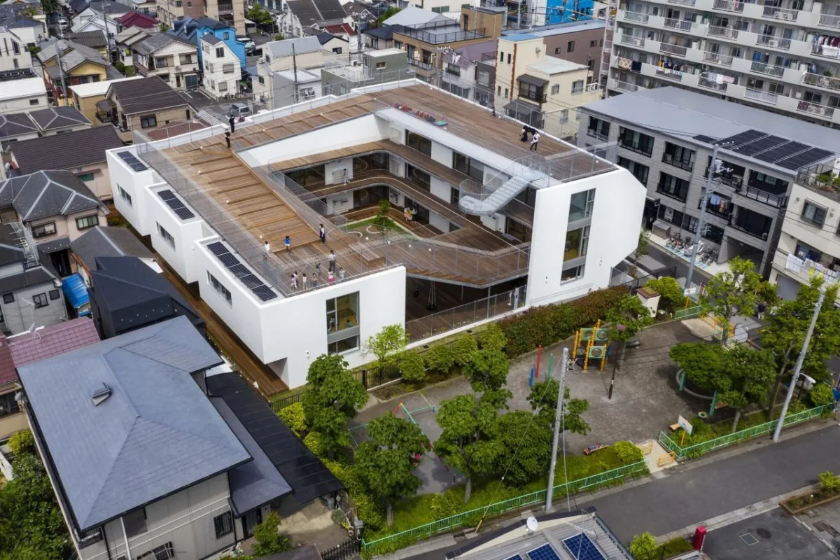 BIM建筑|大C布局，东立石托儿所 / 相坂研介事务所