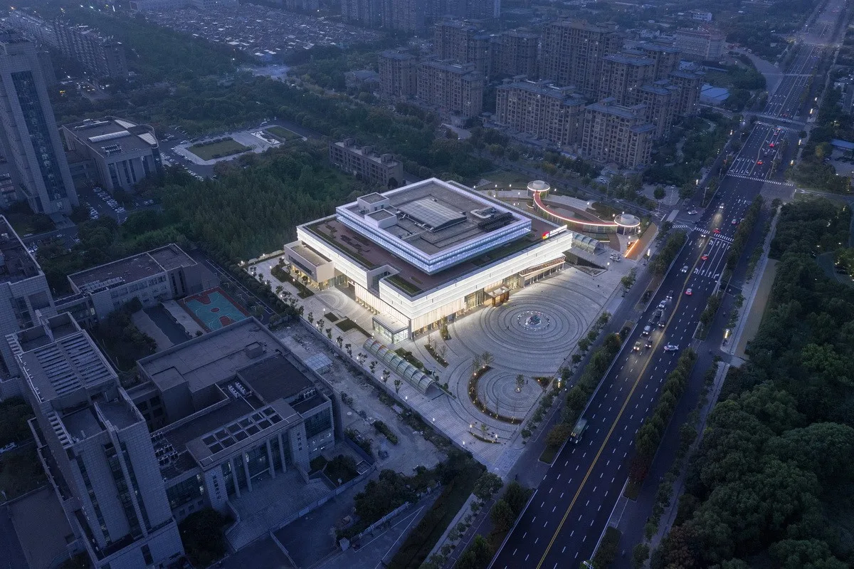 BIM建筑|东台图书馆综合体改造 / ORIA 和睿建筑