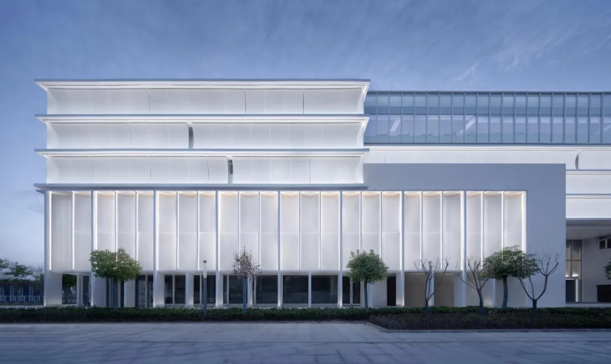 BIM建筑|东台图书馆综合体改造 / ORIA 和睿建筑