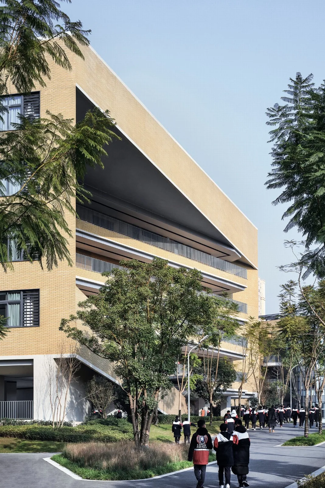 BIM建筑|西南大学附属中学两江校区：消失的高密度校园 / gad