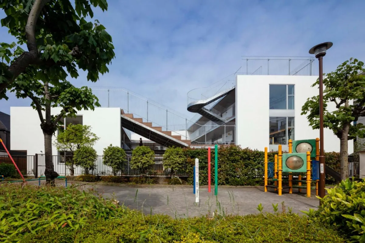 BIM建筑|大C布局，东立石托儿所 / 相坂研介事务所