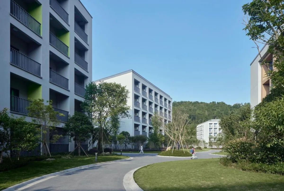 BIM建筑|树下问道，山间筑园 ——乐清市荆山公学 / 浙江大学建筑设计研究院有限公司