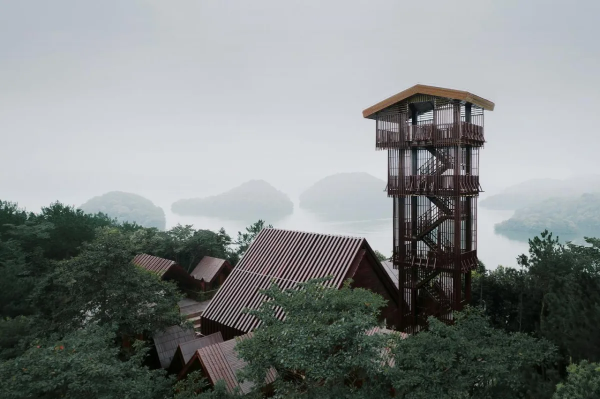 BIM建筑|木屋小镇：岛屿 · 丛林 · 小木屋，九江 / 平介设计