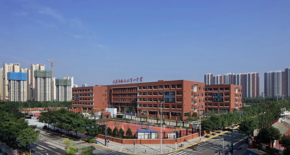 BIM建筑|“合”与“和” 厅、堂与庭：西安市航天城第一中学建筑设计 / 西安建筑科技大学建筑设计研究院