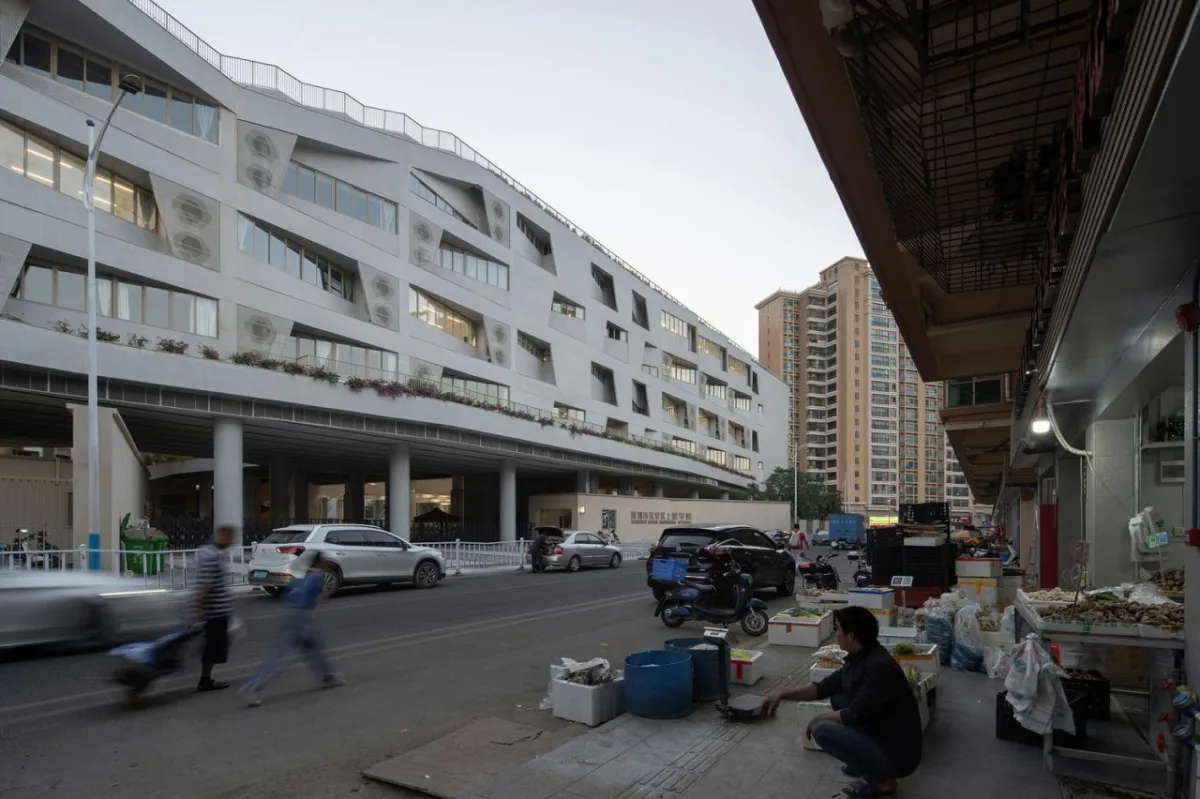 BIM建筑|深圳市宝安区上星学校 / 第伍建筑