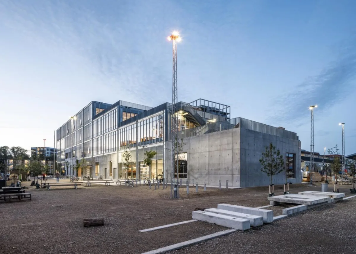 BIM建筑|奥斯胡建筑学院 / ADEPT