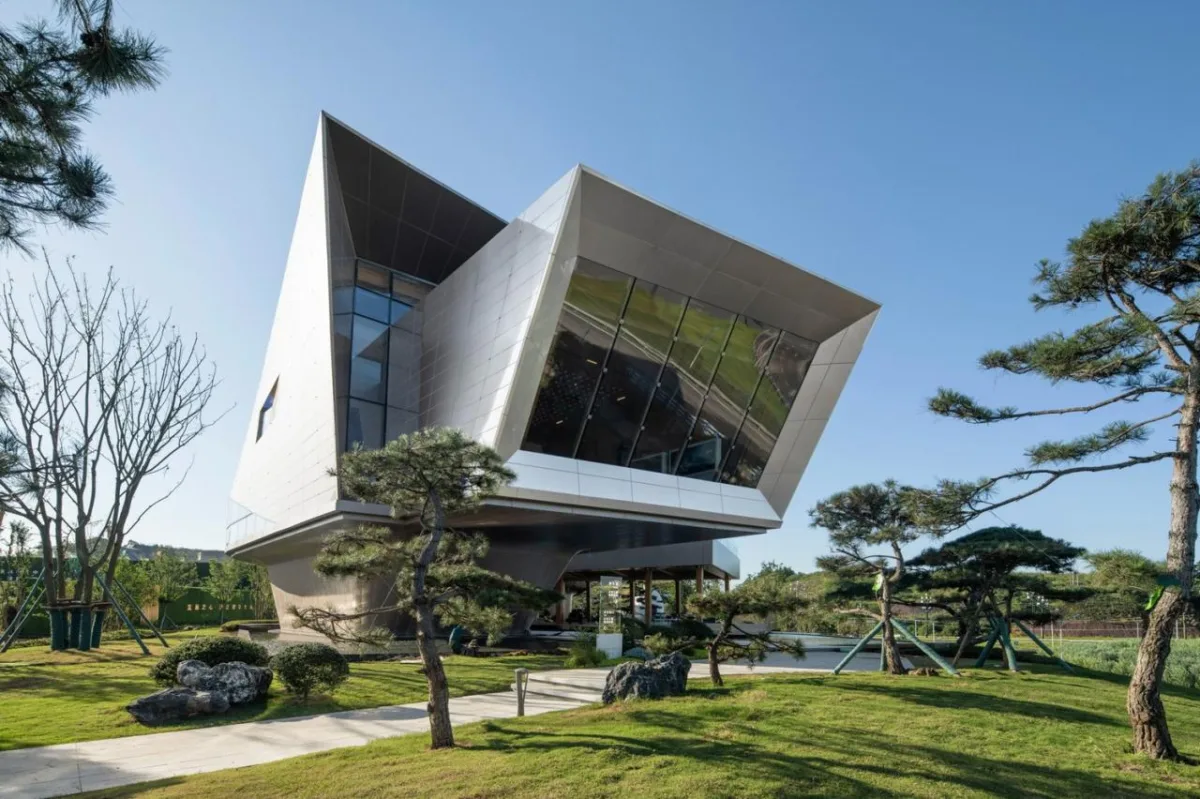 BIM建筑|木构建造设计一体化 l 宜宾白兰美学馆：建筑如何在地生长？