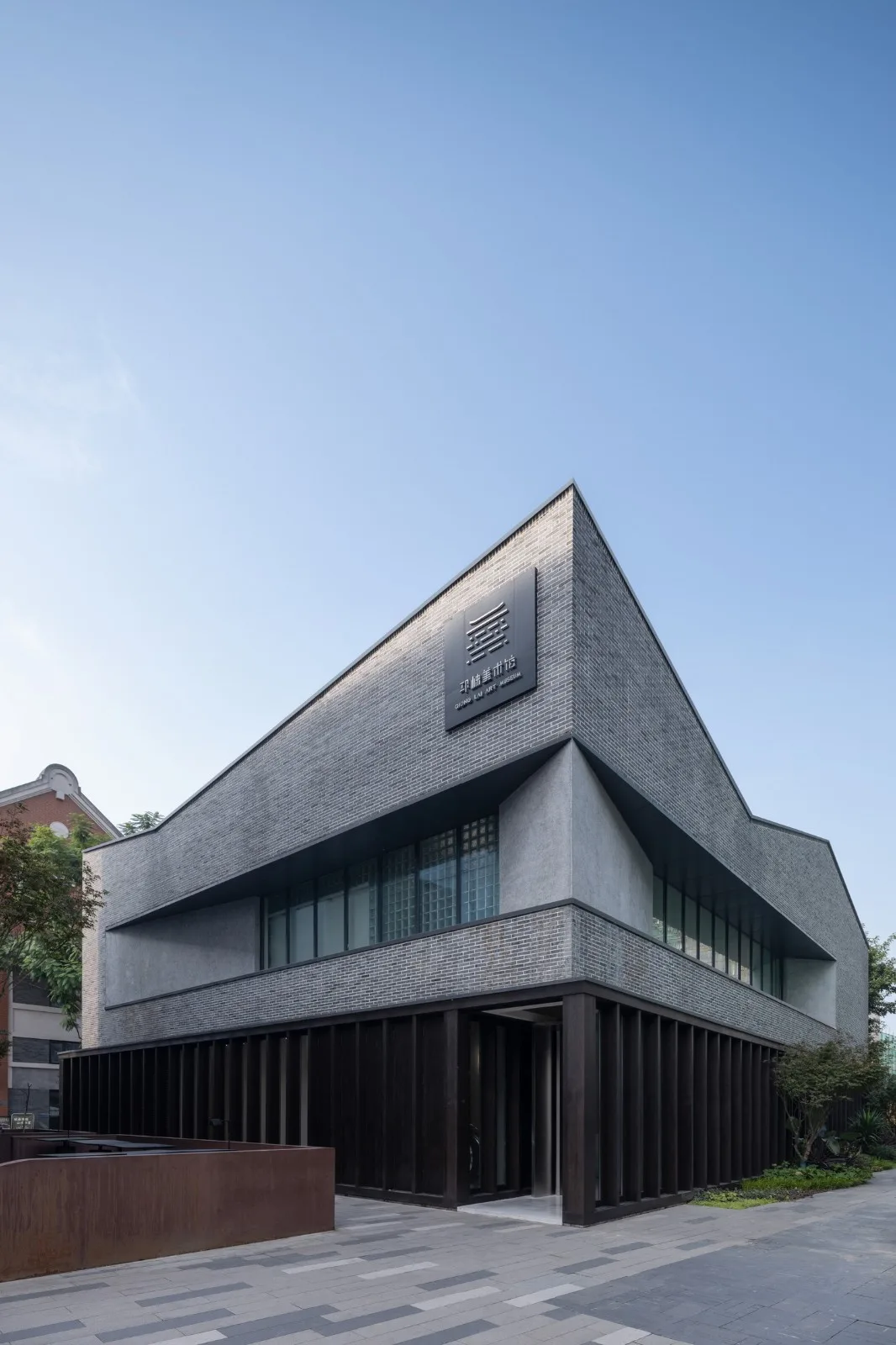 BIM建筑|邛崃美术馆 / 相对建筑