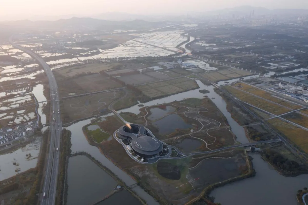 BIM建筑|世界乡村旅游大会永久会址 / 米丈建筑