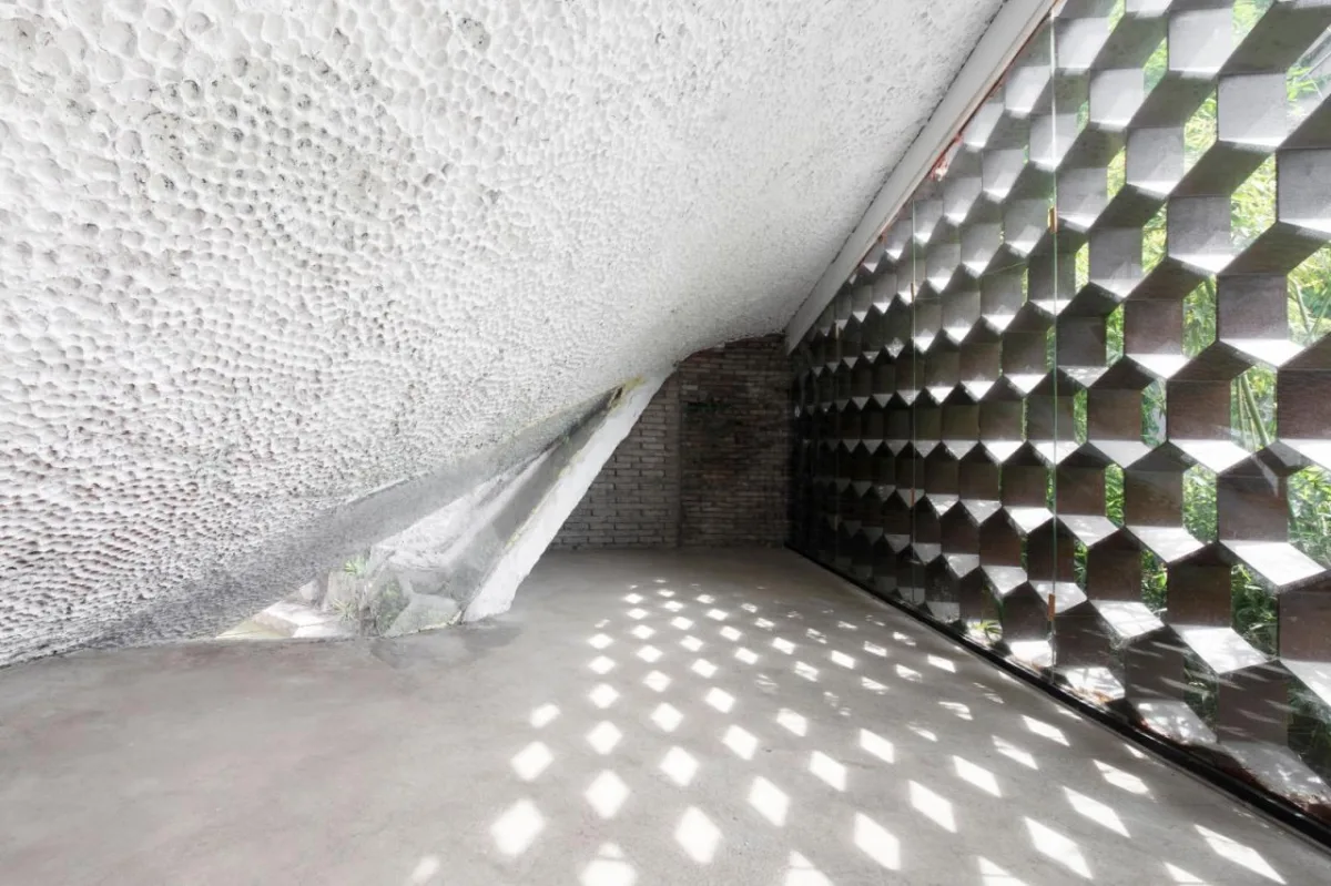 BIM建筑|山村改造中的小品建筑：山根之花 ／谱观建筑