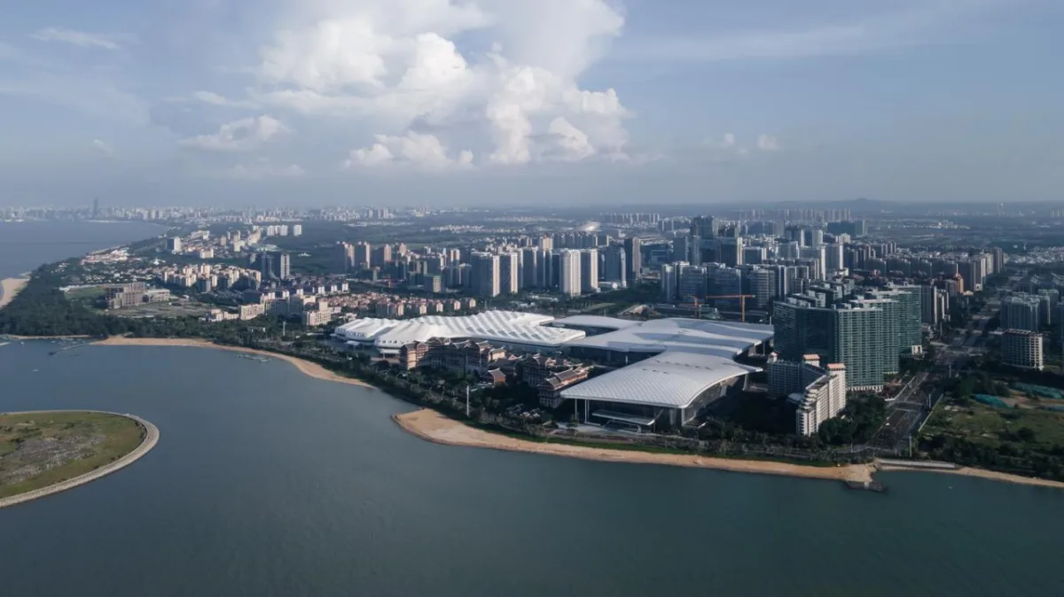 BIM建筑|海南国际会展中心二期 / 深圳H+L建筑工作室 + 柏涛设计