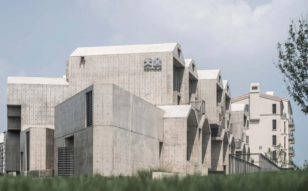 BIM建筑|宠物酒店：犬舍 / 高目建筑