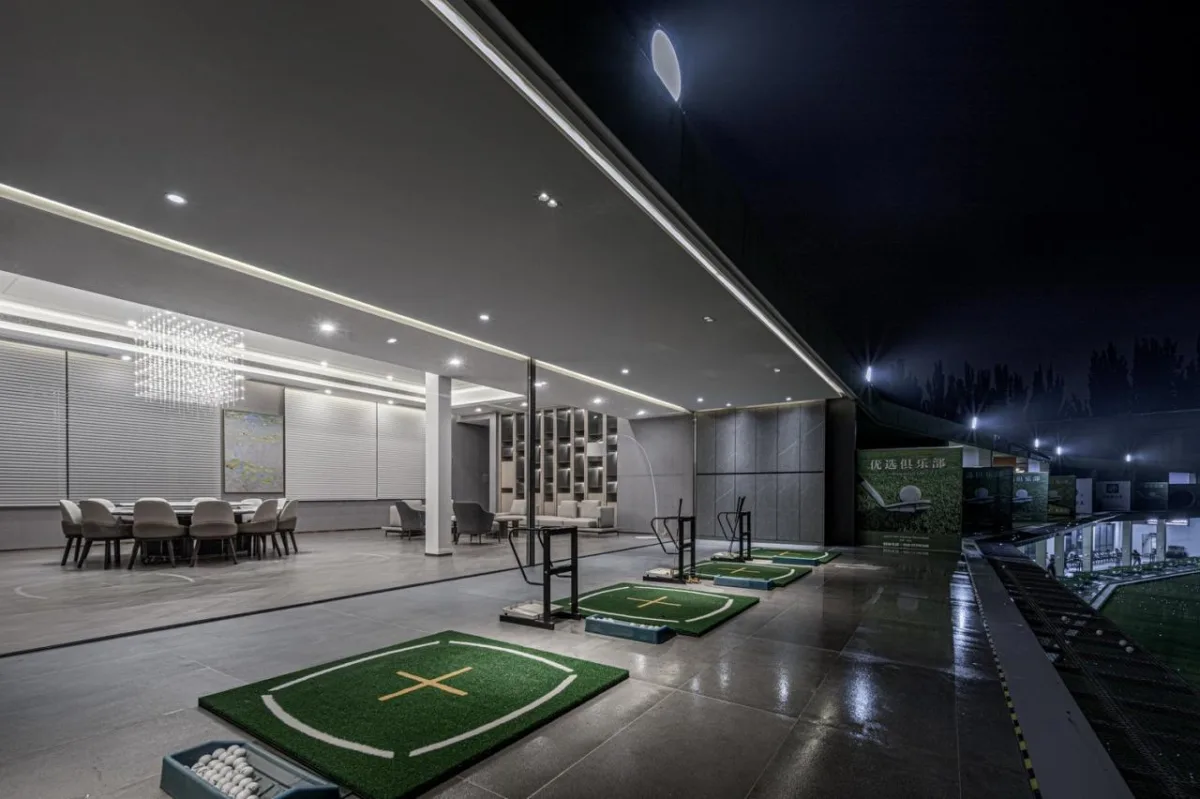 BIM建筑|中国传统四合庭院的人文办公综合体升级改造 / 北京中德行建筑设计
