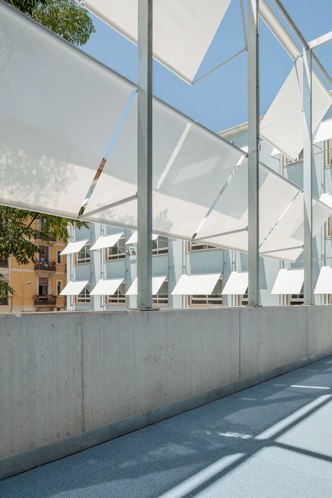 BIM建筑|小学扩建:Mar Bella 学校 / SUMO arquitectes BIM建筑|小学扩建:Mar Bella 学校 / SUMO arquitectes