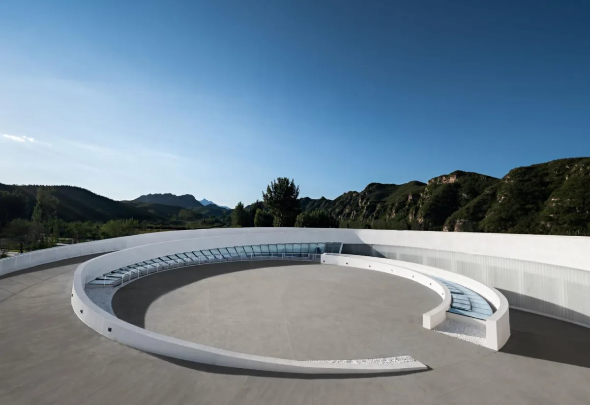 BIM建筑|振兴乡村需要“知行合一”：田岗艺术中心 / 袈蓝建筑