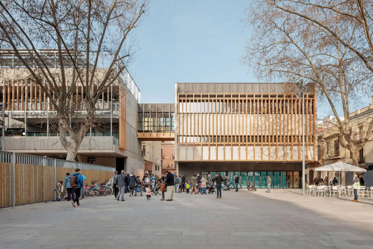 BIM建筑|小学扩建:Mar Bella 学校 / SUMO arquitectes BIM建筑|小学扩建:Mar Bella 学校 / SUMO arquitectes
