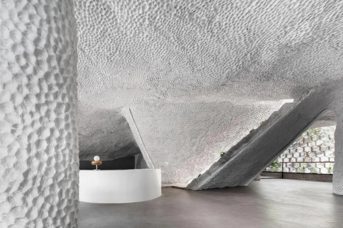 BIM建筑|山村改造中的小品建筑：山根之花 ／谱观建筑