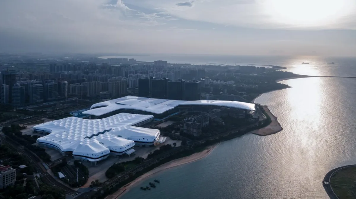 BIM建筑|海南国际会展中心二期 / 深圳H+L建筑工作室 + 柏涛设计