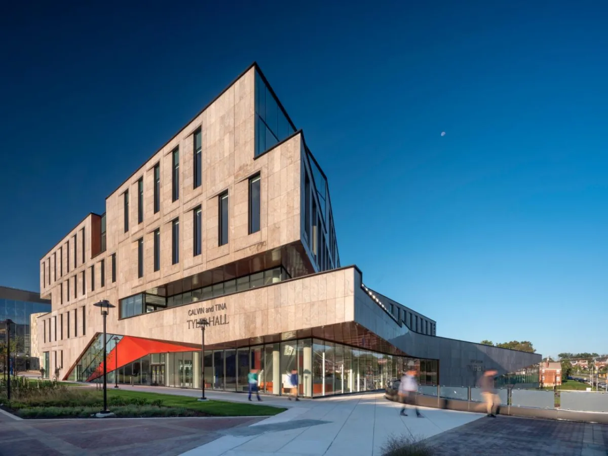 BIM建筑|摩根州立大学 学生服务中心 / Teeple Architects