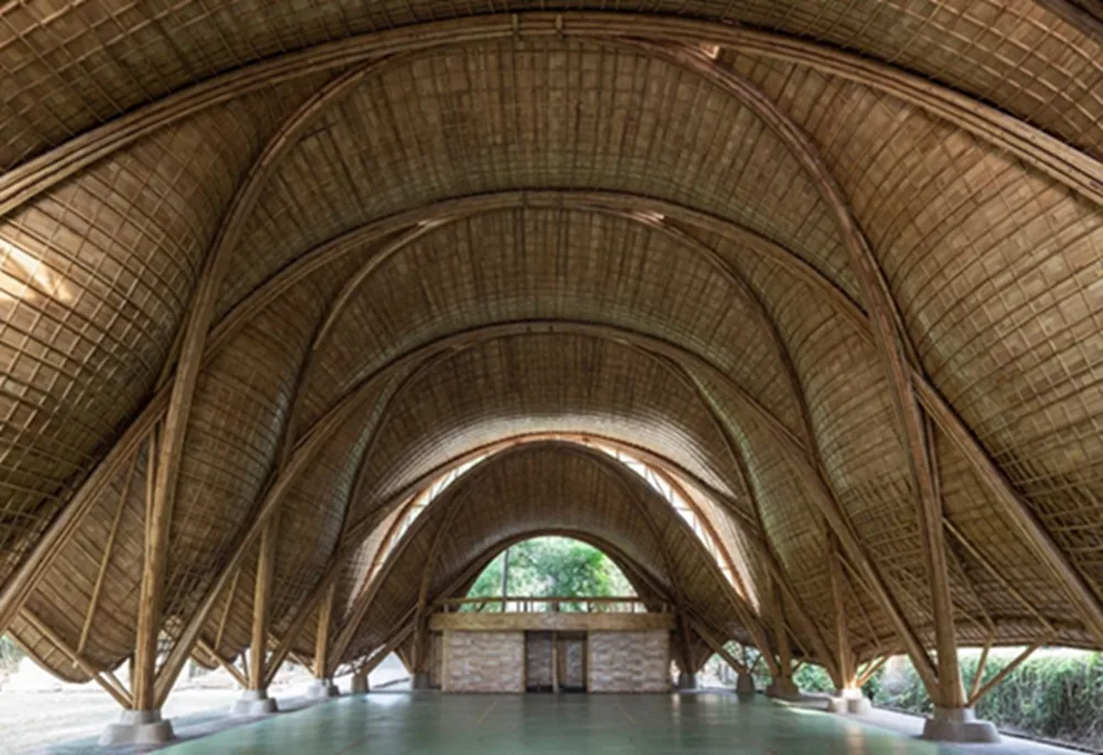 BIM建筑|伊布库在巴厘岛完成“前所未有”的竹子建筑