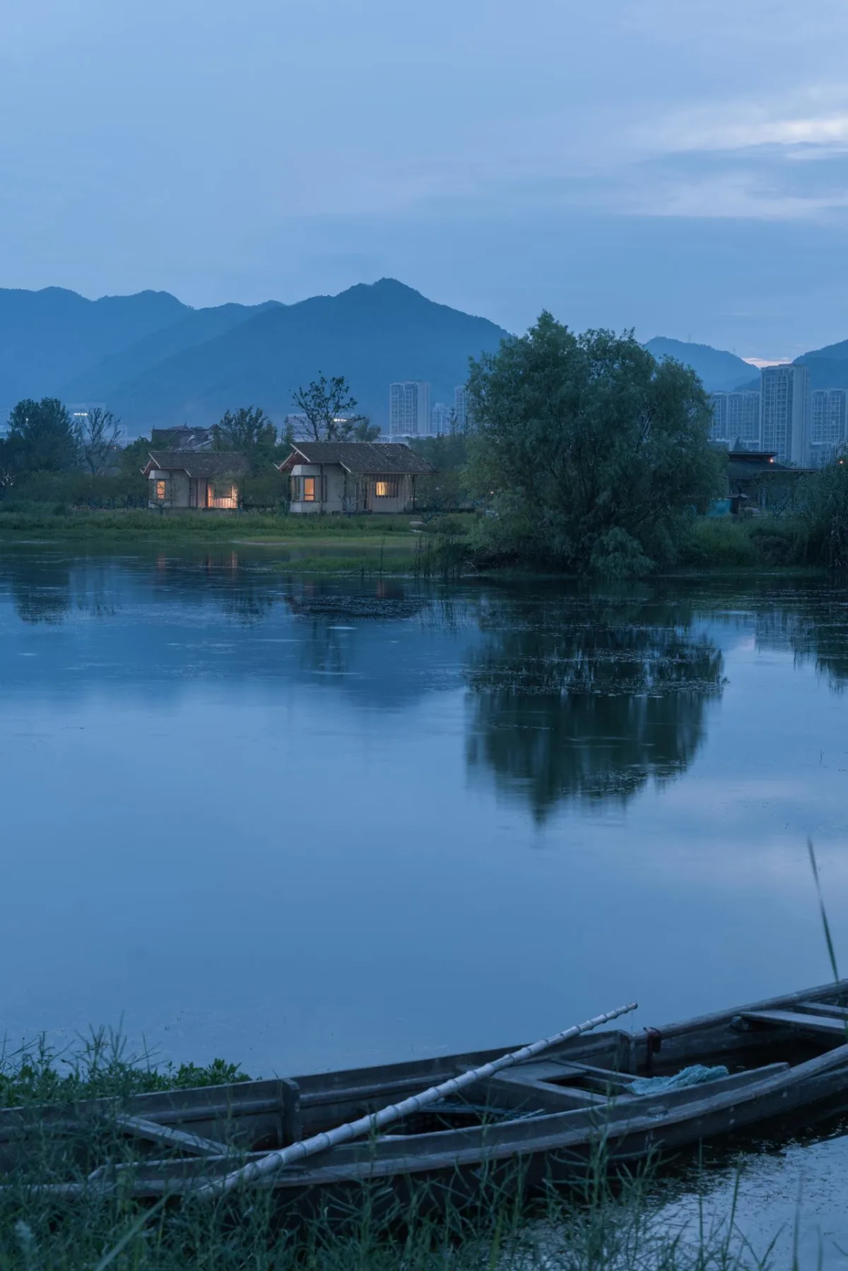 BIM建筑|富阳阳陂湖湿地生态酒店 / 尌林建筑