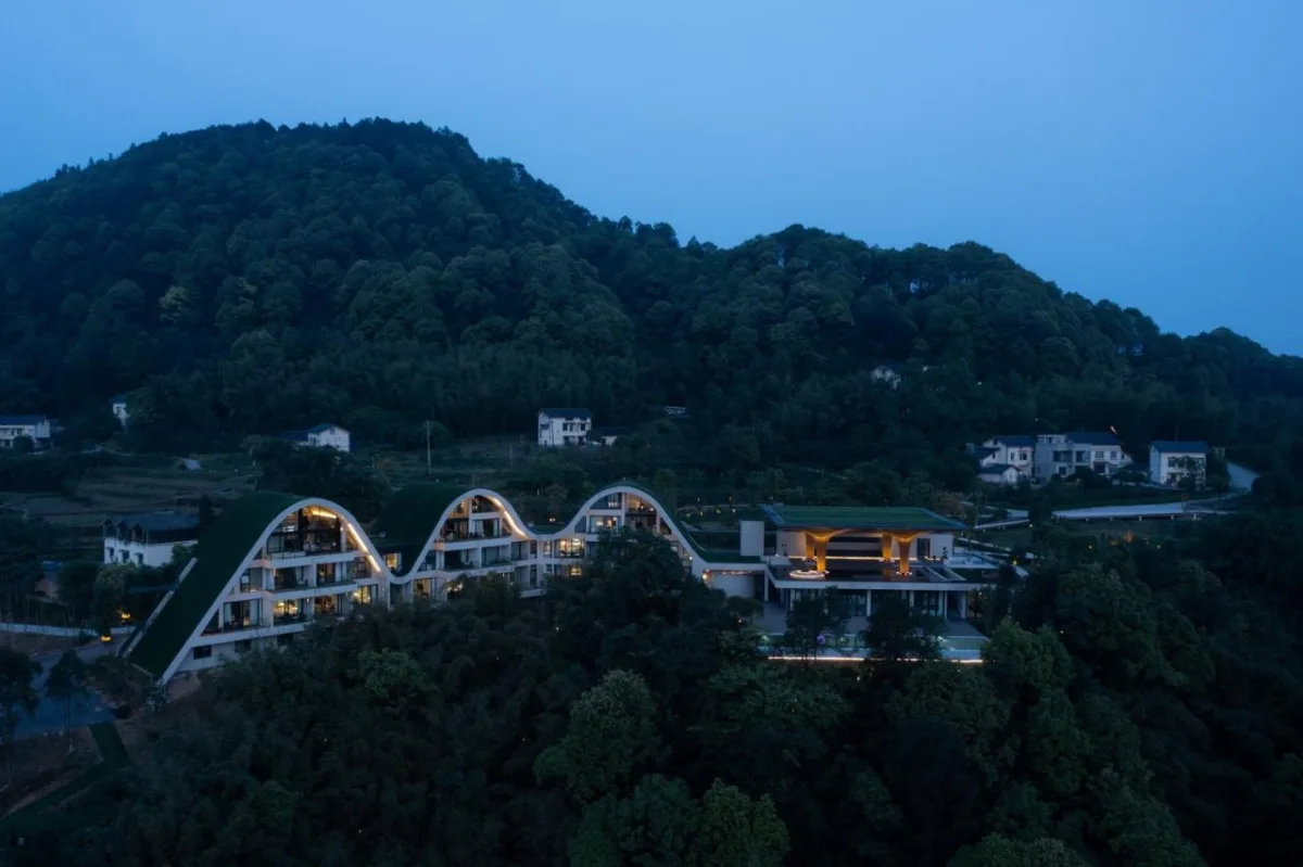 BIM建筑|重庆玉峰山慢屋•青麦庄园建筑设计 / IDO元象建筑