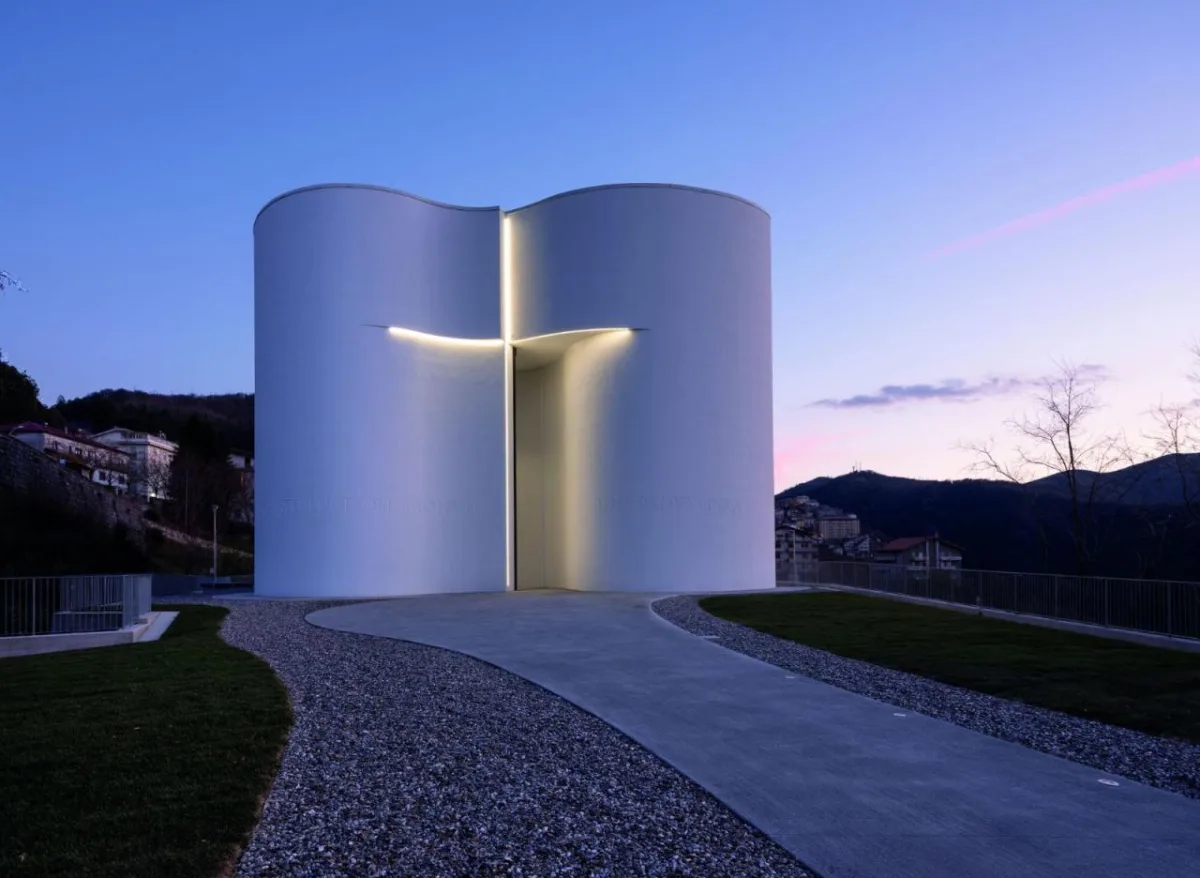 BIM建筑|圣玛利亚·葛莱蒂教堂 / Mario Cucinella Architects